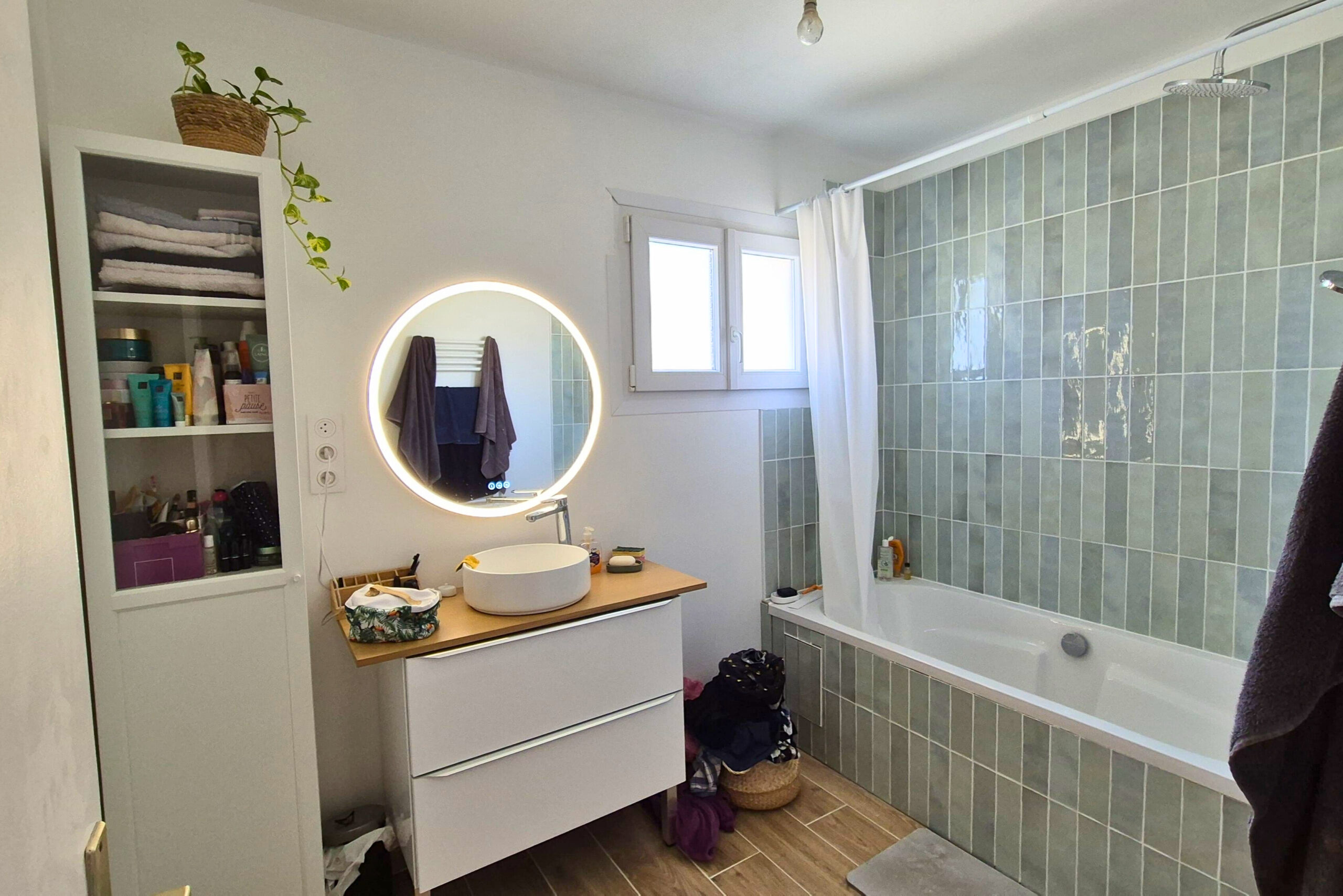 avant après rénovation salle de bain carrelage Zellige vert clair toulon Var