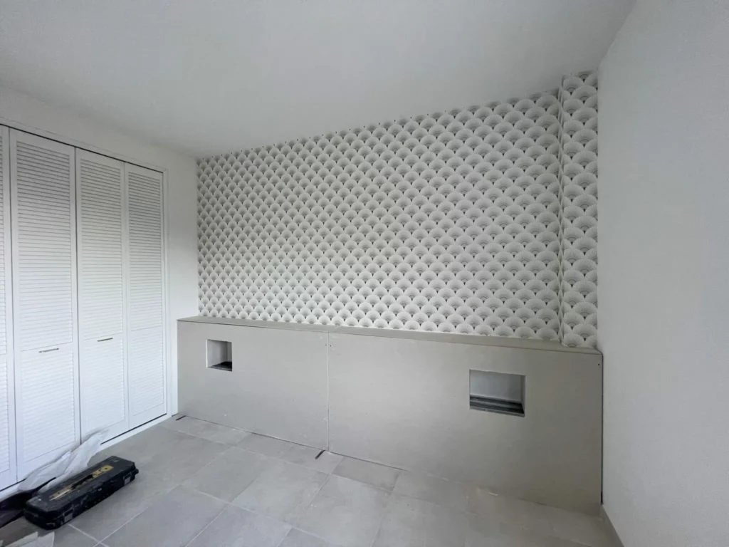 décoration et aménagement d’une chambre, optimisation d'espace – ambiance cocooning Toulon et environs, avant après