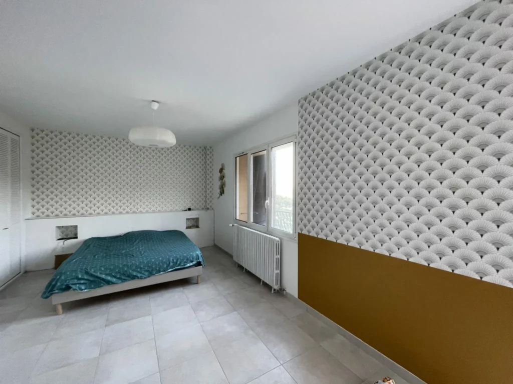 décoration et aménagement d’une chambre, optimisation d'espace – ambiance cocooning Toulon et environs, avant après